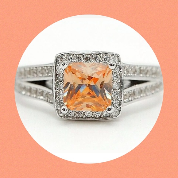 PADPARADSCHA SAPPHIRE & WHITE TOPAZ RING